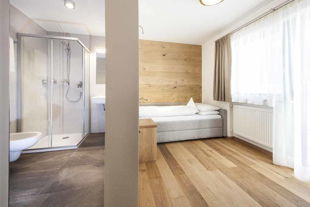 Hotel Garni Morene Сельва-ди-Валь-Гардена Экстерьер фото